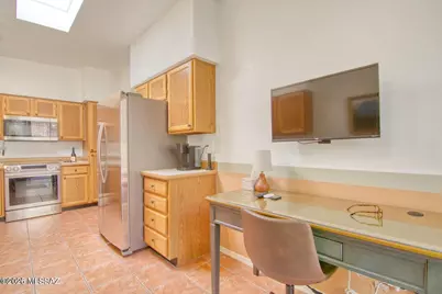 1223 E Camino Diestro, Oro Valley, AZ 85704 - Photo 17