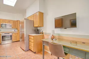 1223 E Camino Diestro, Oro Valley, AZ 85704 - Photo 17