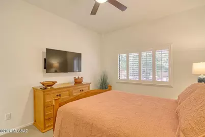 1223 E Camino Diestro, Oro Valley, AZ 85704 - Photo 27