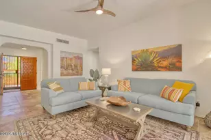 1223 E Camino Diestro, Oro Valley, AZ 85704 - Photo 9