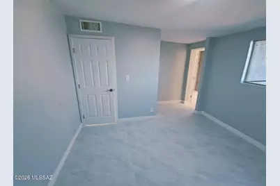 7909 E Beverly Street, Tucson, AZ 85710 - Photo 11