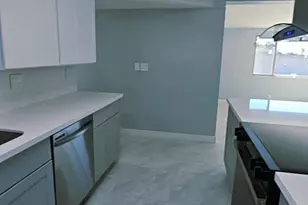 7909 E Beverly St, Tucson, AZ 85710 - Photo 7