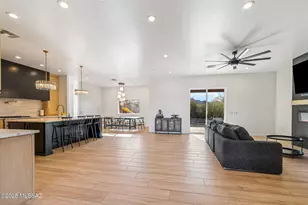 885 N Windbell Cir, Tucson, AZ 85745 - Photo 11