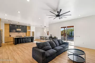 885 N Windbell Circle, Tucson, AZ 85745 - Photo 15