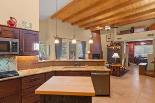 10553 E John McNair Pl, Tucson, AZ 85747 - Photo 21