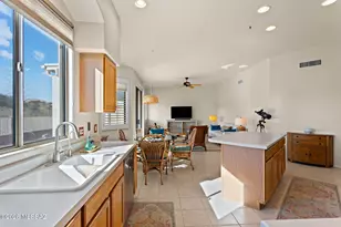 11871 N Potosi Point Dr, Tucson, AZ 85737 - Photo 7