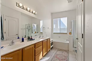 11871 N Potosi Point Dr, Tucson, AZ 85737 - Photo 15