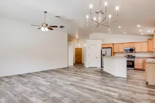 6765 W Copperwood Way, Tucson, AZ 85757 - Photo 9