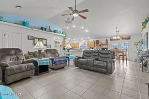 460 E Hwy 82, Huachuca City, AZ 85616 - Photo 11