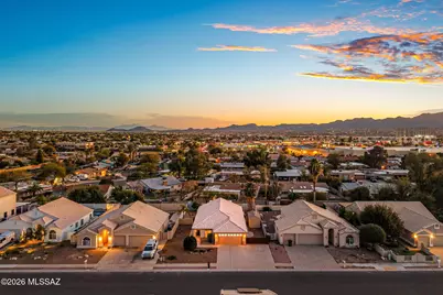 3641 W Meadow Briar Drive, Tucson, AZ 85741 - Photo 5