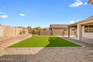 3460 N Harcan Mine Pl, Tucson, AZ 85745 - Photo 33