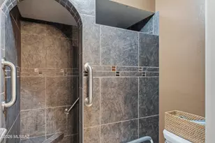 1122 N Abrego Dr, Green Valley, AZ 85614 - Photo 19