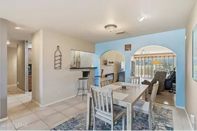 1122 N Abrego Drive, Green Valley, AZ 85614 - Photo 7