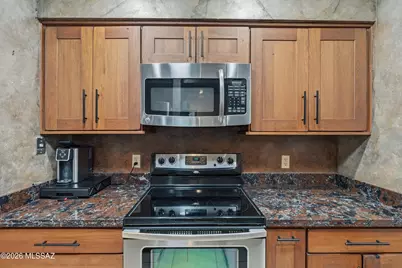 1122 N Abrego Drive, Green Valley, AZ 85614 - Photo 15