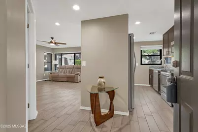 5855 N Kolb Road #6101, Tucson, AZ 85750 - Photo 3