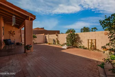 1807 N La Rienda Avenue, Tucson, AZ 85715 - Photo 9