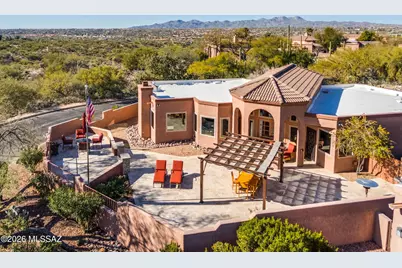 10198 N Carristo Drive, Oro Valley, AZ 85737 - Photo 3