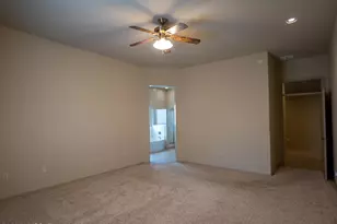 10534 E George Brookbank Pl, Tucson, AZ 85747 - Photo 9