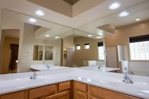 10534 E George Brookbank Pl, Tucson, AZ 85747 - Photo 13