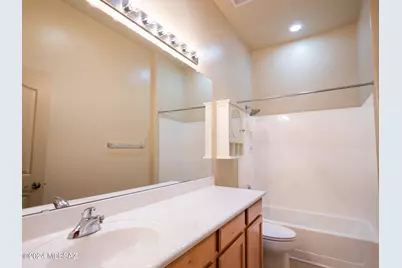 10534 E George Brookbank Place, Tucson, AZ 85747 - Photo 19