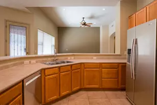 10534 E George Brookbank Pl, Tucson, AZ 85747 - Photo 7