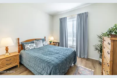 1942 W Amblemorn Drive, Green Valley, AZ 85622 - Photo 15