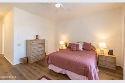 1942 W Amblemorn Drive, Green Valley, AZ 85622 - Photo 11