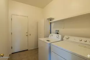 1942 W Amblemorn Dr, Green Valley, AZ 85622 - Photo 19