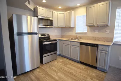 6709 E Calle La Paz #D, Tucson, AZ 85715 - Photo 7