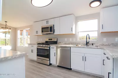 8381 S Marstellar Road, Tucson, AZ 85736 - Photo 9