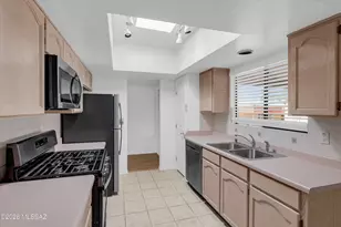 236 E Calle Turquesa, Oro Valley, AZ 85704 - Photo 7