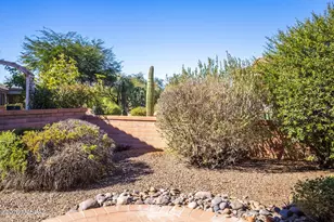 1955 E Cliff Swallow Trail, Green Valley, AZ 85614 - Photo 27