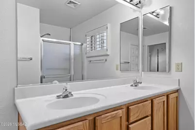 1955 E Cliff Swallow Trail, Green Valley, AZ 85614 - Photo 21