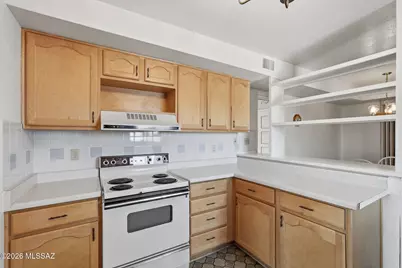 615 W Continental Road, Green Valley, AZ 85622 - Photo 17