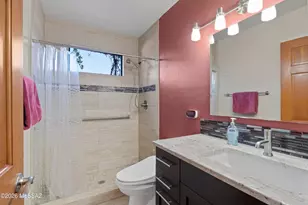 2301 E Greenlee Rd, Tucson, AZ 85719 - Photo 29