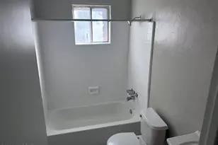 526 W 42nd St, Tucson, AZ 85713 - Photo 9