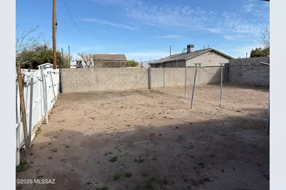 528 W 42nd Street, Tucson, AZ 85713 - Photo 9