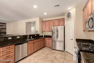 8310 N Winding Willow Way, Tucson, AZ 85741 - Photo 11