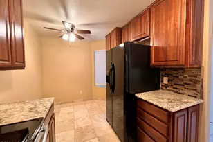 5675 N Camino Esplendora, Tucson, AZ 85718 - Photo 9