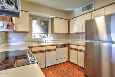 2601 W Broadway Boulevard #F456, Tucson, AZ 85745 - Photo 5