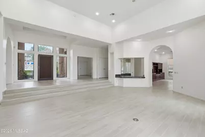 6520 N Regal Manor Drive, Tucson, AZ 85750 - Photo 3