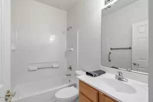 10252 E Wasp Spring Dr, Tucson, AZ 85748 - Photo 21