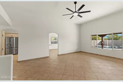 10060 N Ironwood Oasis Place, Tucson, AZ 85742 - Photo 9