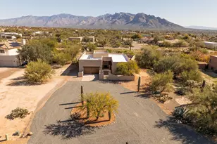 10060 N Ironwood Oasis Pl, Tucson, AZ 85742 - Photo 3