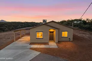 1024 Camarosa Ct, Rio Rico, AZ 85648 - Photo 1