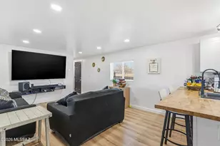 6737 S Fallon Pl, Tucson, AZ 85757 - Photo 15