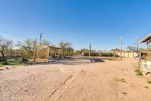 6737 S Fallon Pl, Tucson, AZ 85757 - Photo 9