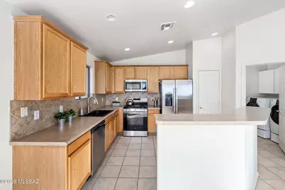 10930 S Via Jaline, Vail, AZ 85641 - Photo 15