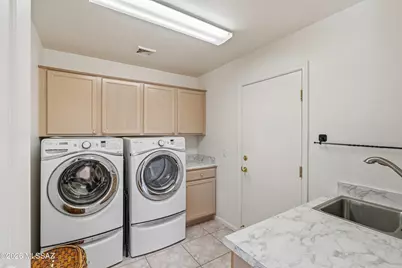 2315 E Bonita Canyon Drive, Green Valley, AZ 85614 - Photo 35