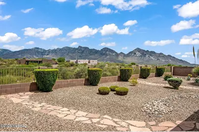 11744 N Crescendo Drive, Tucson, AZ 85737 - Photo 1